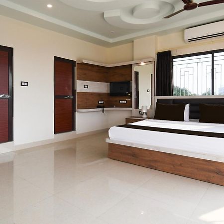 Hotel O Nilmadhab International تارابيث المظهر الخارجي الصورة