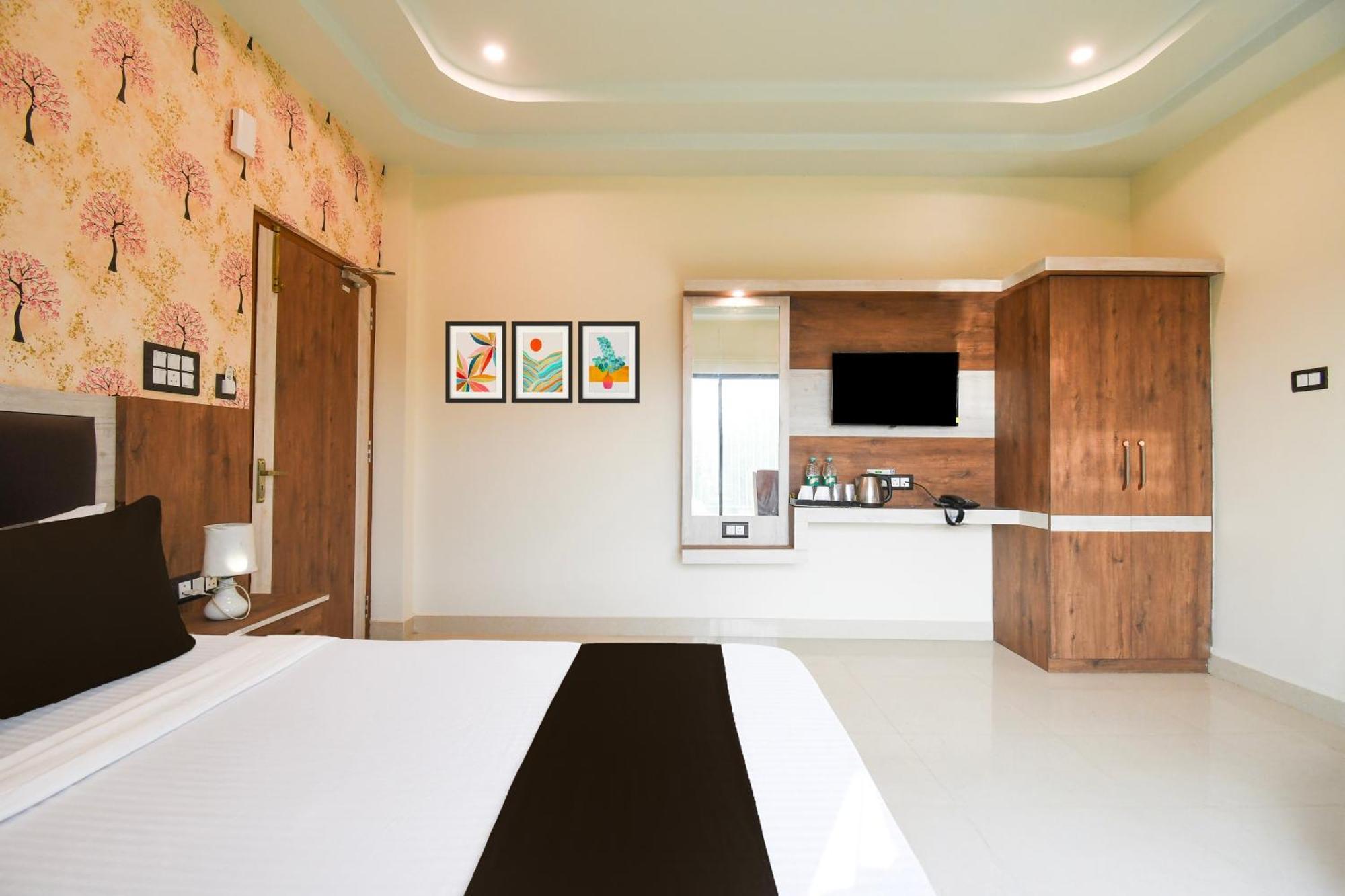 Hotel O Nilmadhab International تارابيث المظهر الخارجي الصورة
